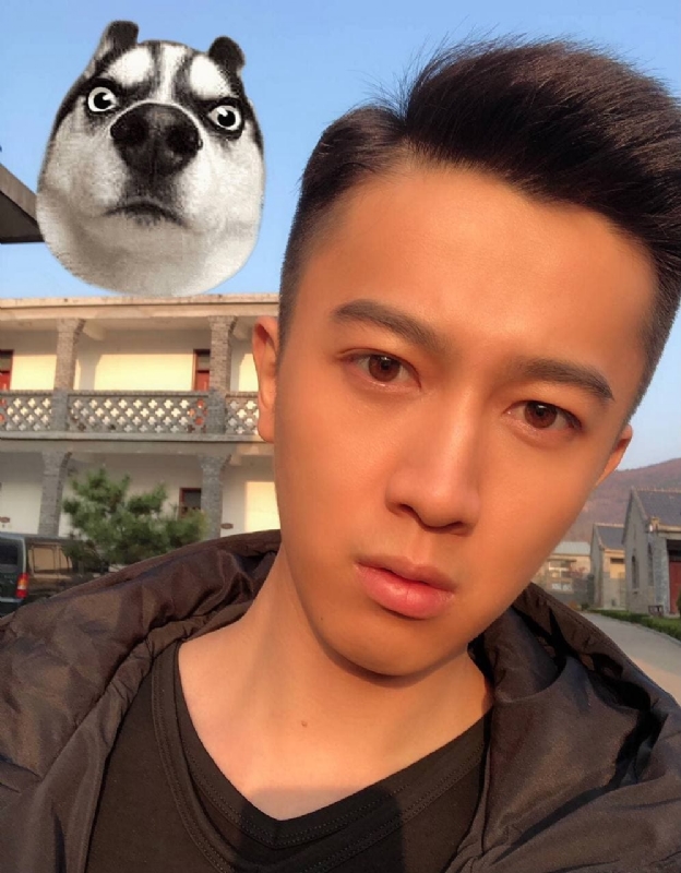 哲的第一张照片--桃园认干亲服务网