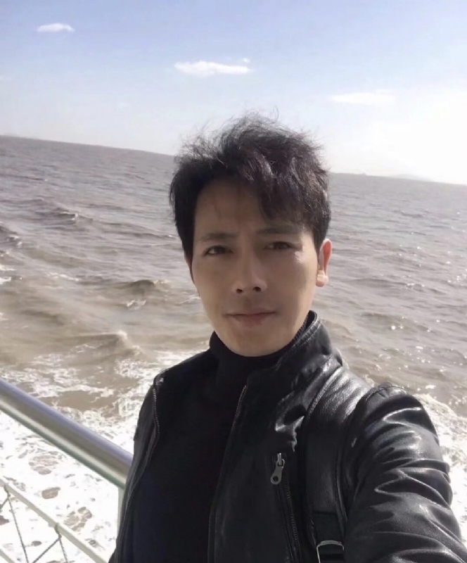 疯狂的小鱼的第一张照片--桃园认干亲服务网