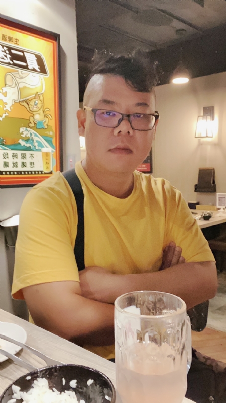 公爵的第一张照片--桃园认干亲服务网